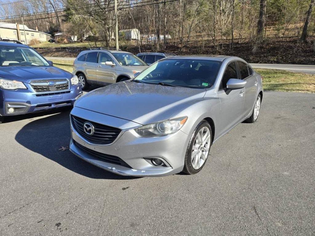 2014 Mazda MAZDA6 i Grand Touring's photo